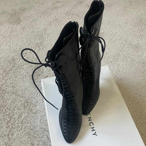 Givenchy Black Leather Corset Boots Size 38 BNIB - Picture 2 of 16